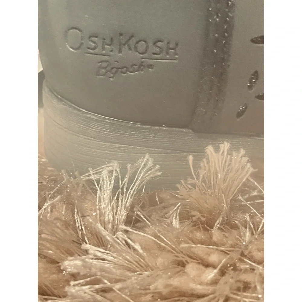 OshKosh B'gosh Toddler Boots – Black – Size 6T – Cut‑Out Accents – NWT